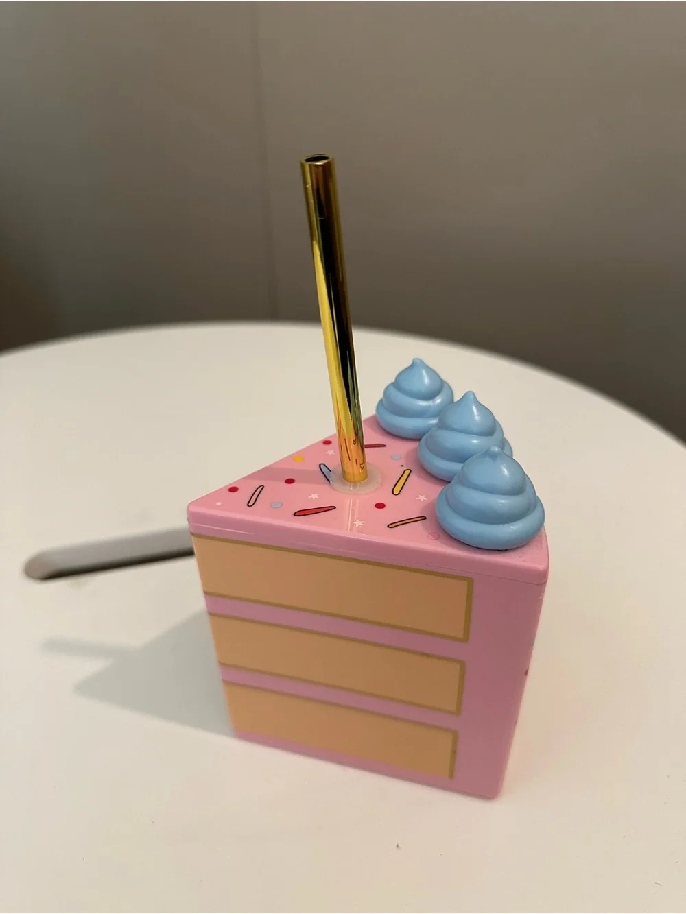Packed Party Piece of Cake sipper set